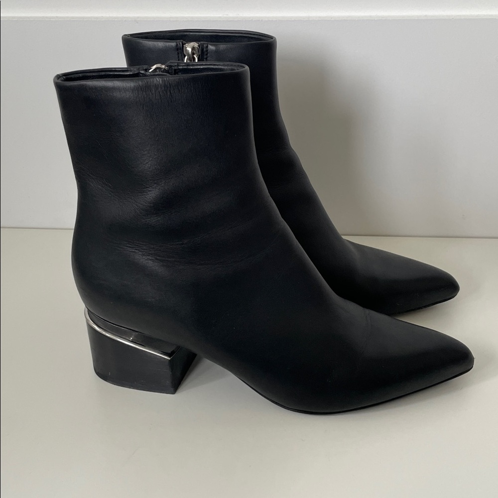 Alexander Wang Jude Ankle Boots in Black Calf with Silver Heel size 37